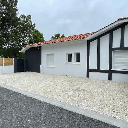 Maison A Biscarrosse Avec Piscine Et Jacuzzi Extérieur photo